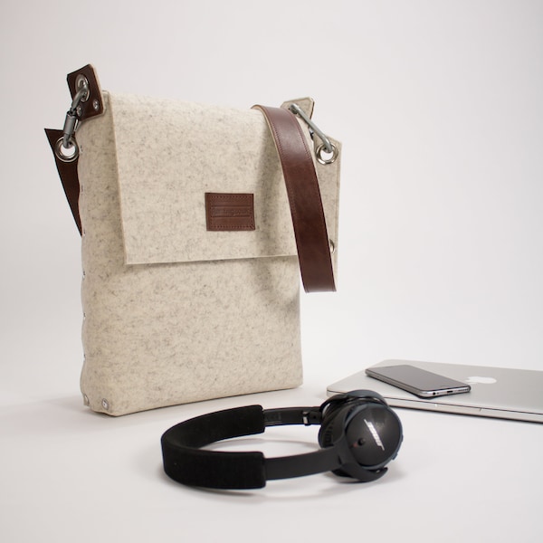 13 Inch Laptop Bag made from Wool Felt and Leather, Laptop Satchel, Laptop Messenger Bag 13" Laptop Bag