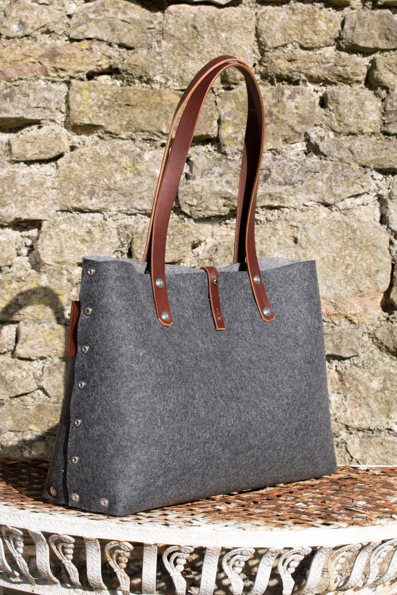 Felt Shoulder Bag, wool felt handbag for women. leather and felt purse for every day bag. image 2