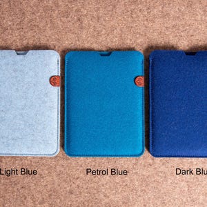 Funda para iPad de fieltro de lana, compatible con todos los tamaños y teclados, con soporte de cuero para lápiz, hecha a mano. imagen 12