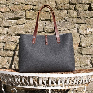 Felt Shoulder Bag, wool felt handbag for women. leather and felt purse for every day bag. image 8