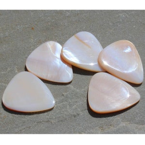 Mussel Shell Guitar Pick - Boutique Guitar Plectrum