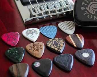 12 Electric Guitar Timber Tones Guitar Picks in a Gift Tin