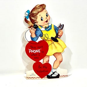 Vintage Valentijn, mechanische kaart, Girl Talks on TELEFONE, gestanste standup-kaart, telefoon: dit is geen FONEY, origineel kortstondig