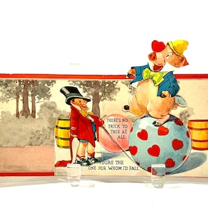 Tarjeta de San Valentín vintage: Cerdito y niño, Charles Twelvetrees, POP UP, Lov-O-Gram, Niño con mejillas regordetas, Niño mago, Coleccionista de cerdos de la década de 1930