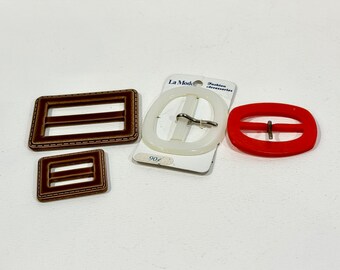 2 oval shaped scarf holders plastic slide buckles White Oval Plastic Buckle Scarf Slide 2 main image 3