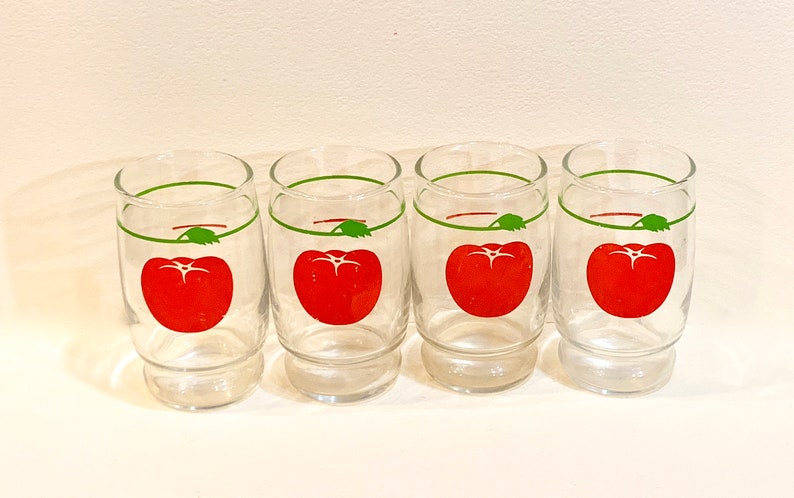 Farmhouse Kitchen Advertising Premium Set of Four 4 inch Mid Century Tomato Juice Vintage 1960s Swanky Swigs
