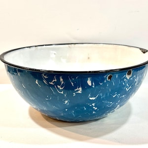 Vintage Blue Swirl Enamelware Bowl: Farmhouse Kitchen Decor