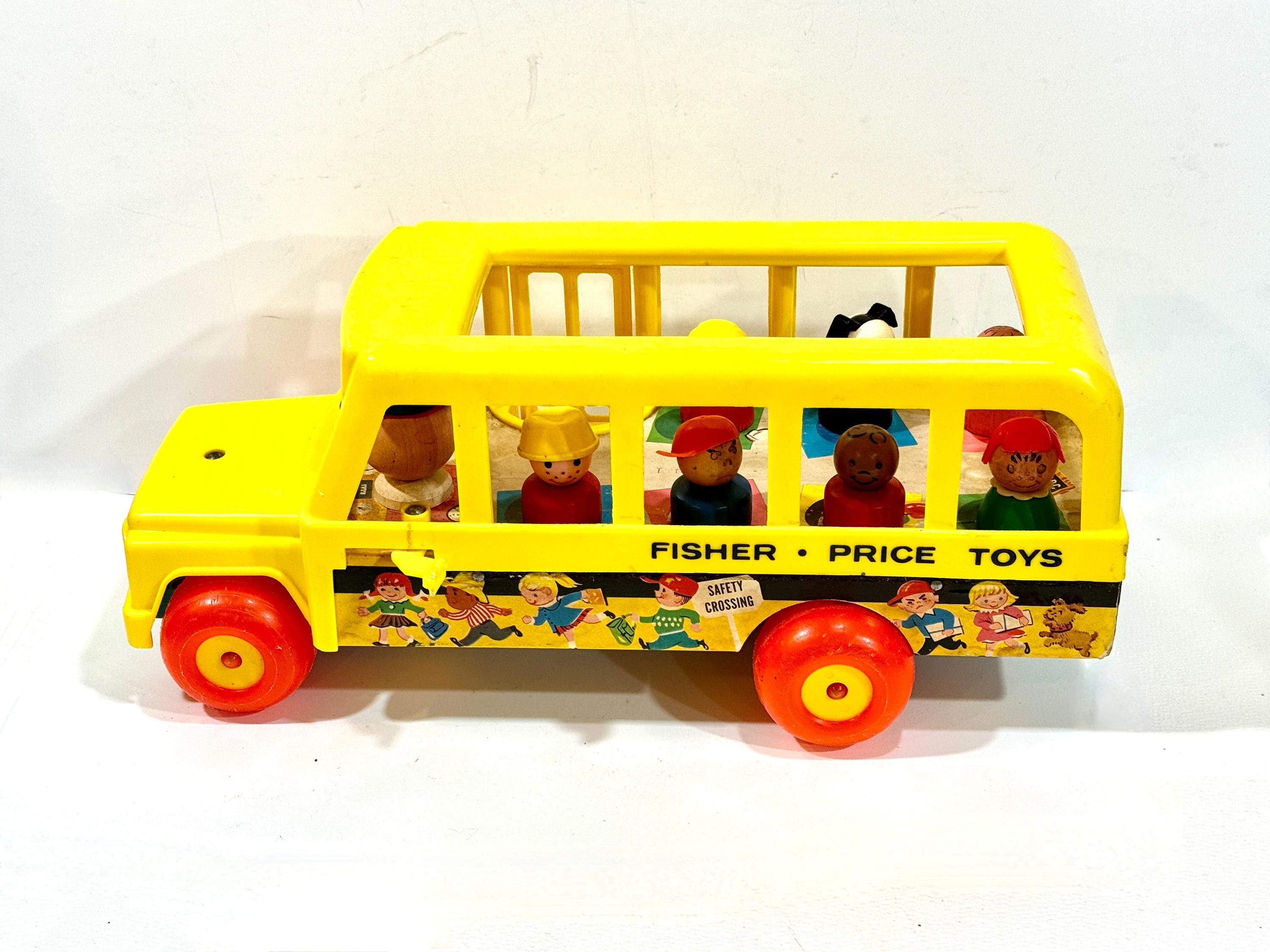 Vintage Fisher Price, 1965 School Bus, No. 192, 7 Little People