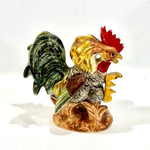 Vintage Rooster Figurine, Ceramic Chicken, Farmhouse Decor, Mid Century 1950s, Farmhouse Decor, Made in Japan, Rooster Collector, Gift Idea