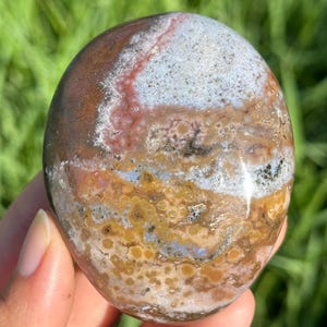 Ocean jasper palm stone