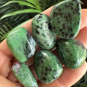 Tumbled Ruby in Zoisite Pebble, Anyolite