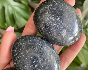 Dumortierite Palm Stone: Calming Crystal for Harmony
