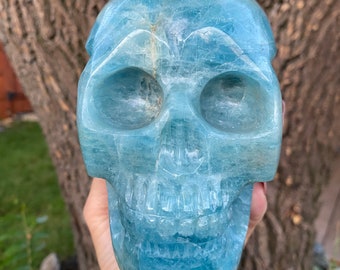 Exquisite Gemmy Aquamarine Skull, Large