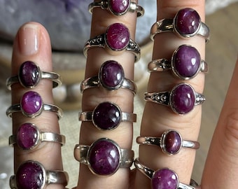 Anello con rubino, argento sterling 925, pietra portafortuna di luglio