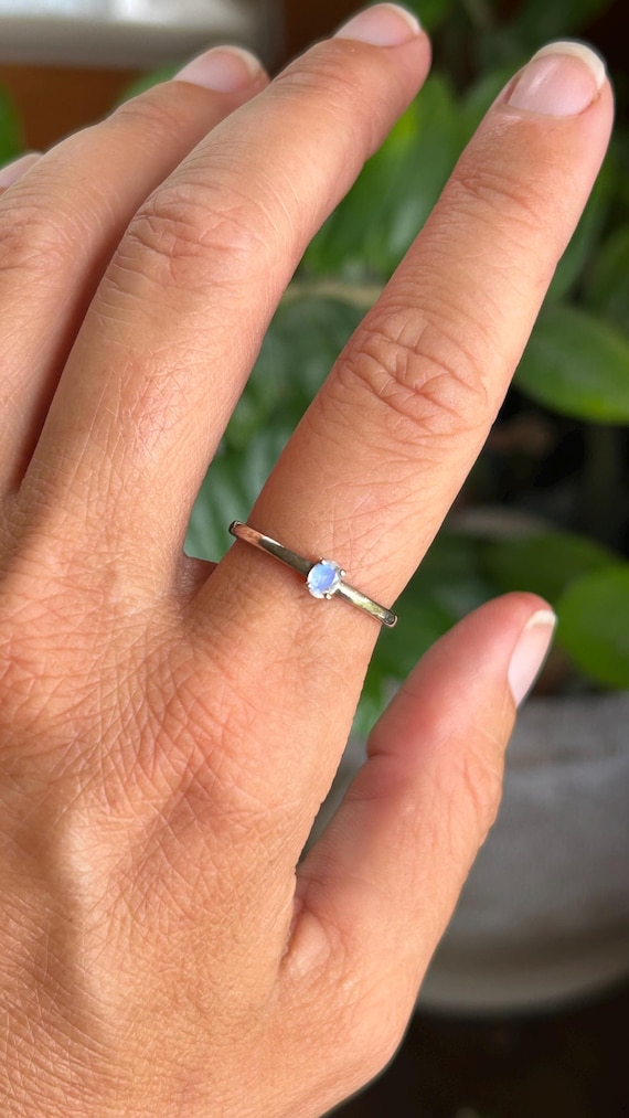 Minimalist Rainbow Moonstone ring, stackable, silver ring, blue flash, small, dainty