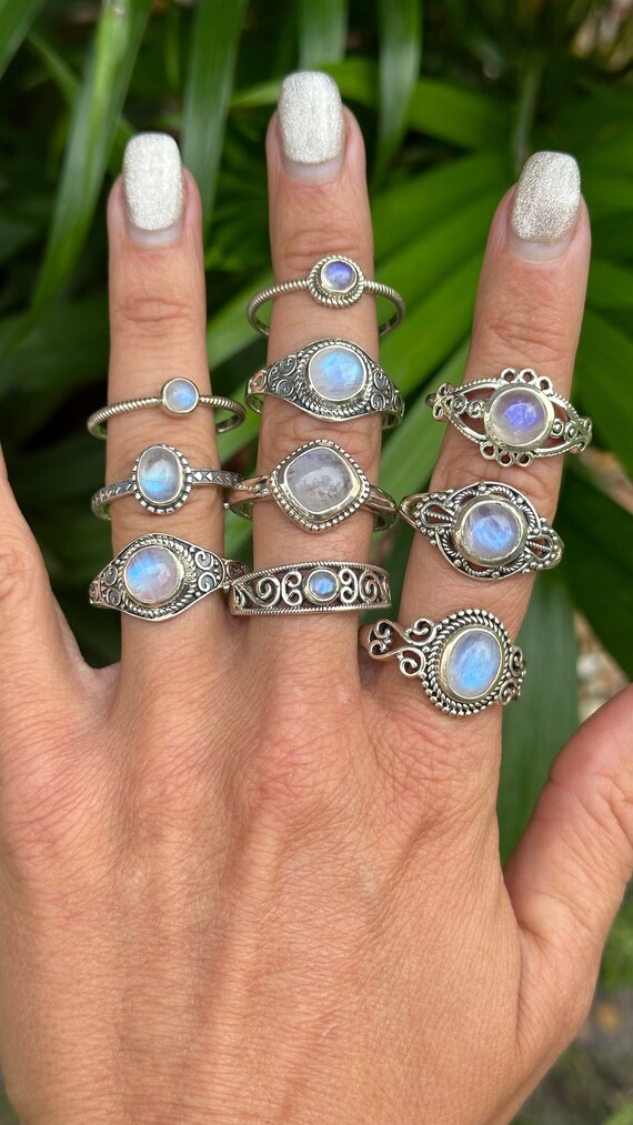 Moonstone ring size 11 deals