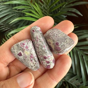 Tumbled Ruby in Albite, UV reactive