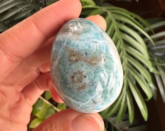ラリマー卵の石彫刻 - Etsy 日本