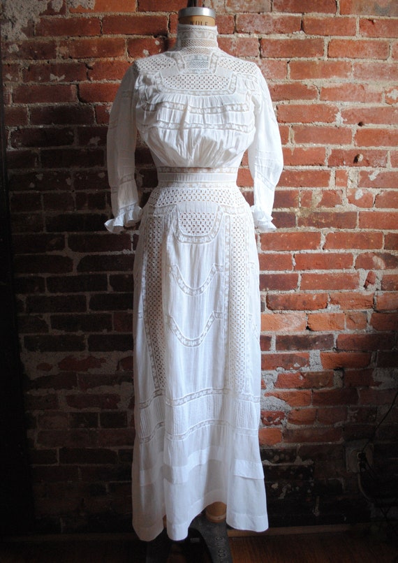 Edwardian Lawn Dress - Antique 1900s Eyelet and In