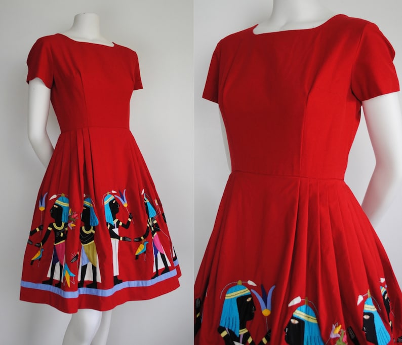 50s Egyptian Novelty Dress - Vintage 1950s Short Sleeve Dress - Egyptian Art Appliqués - Vintage Novelty / Souvenir Dress image 1