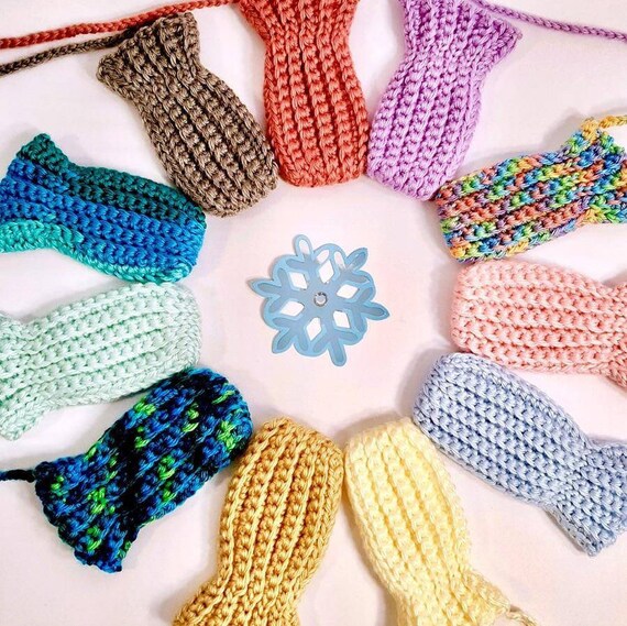 newborn mittens with string