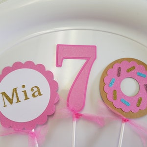 Donut centerpiece, donut party, sprinkle party, sprinkle banner, donut birthday, donut decorations