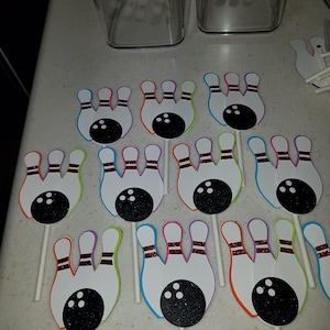 Bowling birthday cupcake toppers, bowling pin cupcake, Bowling party, Bowling ball party decorations, bowling party, bowling pin decor