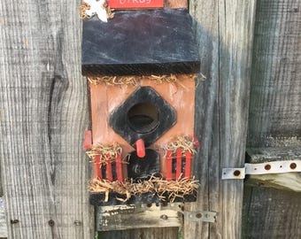 HandMade wooden Birdhouse Well made Nicely Accented