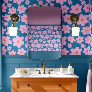 Sorbet Dreams 'Hello Petal' carta da parati astratta con margherite in blu pavone / carta da parati con margherite blu
