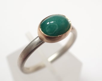 Oval Emerald Cabouchon Ring Silver and Gold Size O