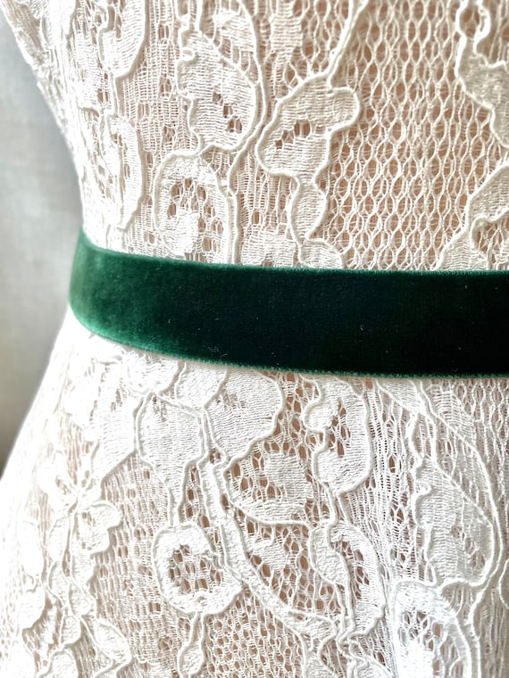 Large ceinture de mariée élastique en velours vert foncé avec