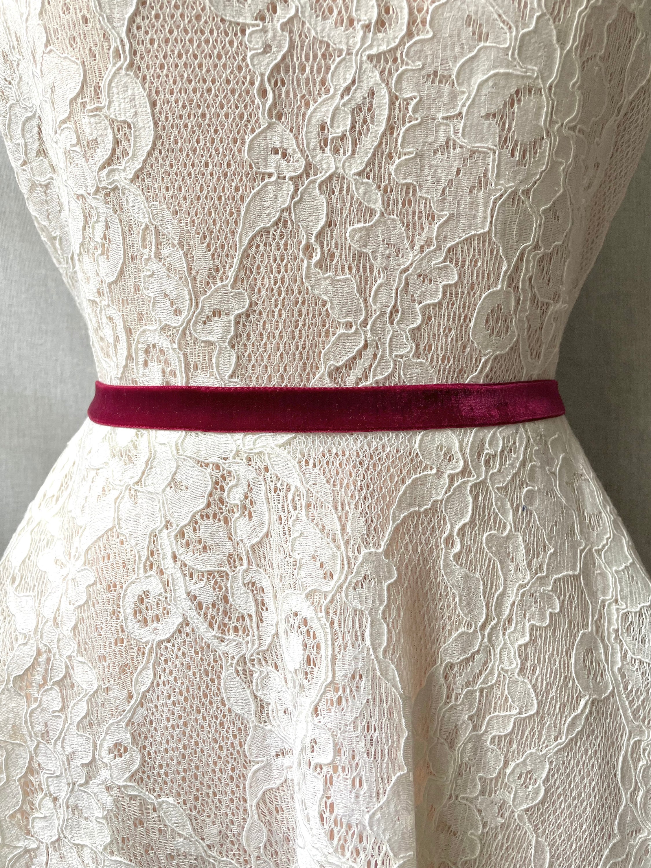 Burgundy Velvet Elastic Bridal/bridesmaid Belt 5/8