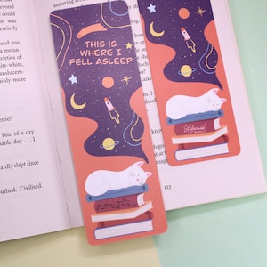 Cute, handmade sleeping cat bookmark Bookmark with tassel Illustrated kitty bookmark zdjęcie 1