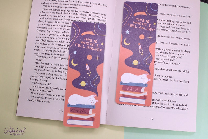 Cute, handmade sleeping cat bookmark Bookmark with tassel Illustrated kitty bookmark zdjęcie 3