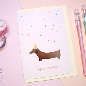 Cartão de aniversário fofo de Dachshund | Design ilustrado de cachorro salsicha | Cartão adorável desenhado à mão para amantes de cães e pais de animais de estimação