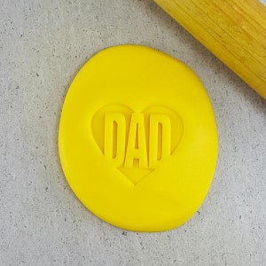 Dad Heart Embosser - 40mm
