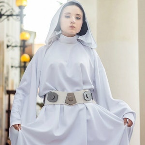 Costume inspiré de la princesse Leia, robe blanche de la princesse Leia, princesse leia, un nouvel espoir, robe blanche à capuche classique de Leia image 2