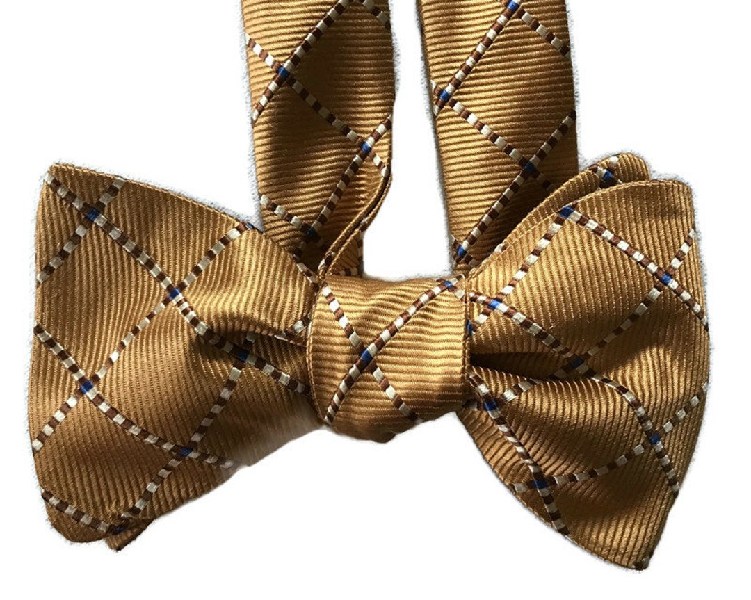 Men's Silk Bow Tie 24 Karets Oneofakind, Handcrafted, Selftie Free