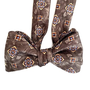 Men&#39;s Silk Bow Tie - Madison Ave- One-of-a-Kind - Handmade - Pre-tied or Self-tie