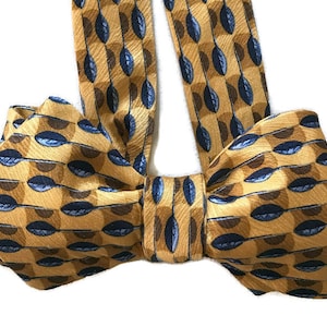 Men&#39;s Silk Bow Tie - Maize - One-of-a-Kind, Handcrafted, Self-tie or Pre-tied