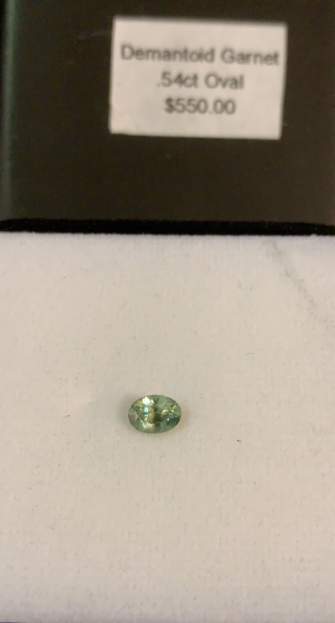 Grenat Démantoïde Naturel 0.65 Ct - Vert Jaunâtre - Non Traité - Madagascar - Pierre Précieuse Ovale