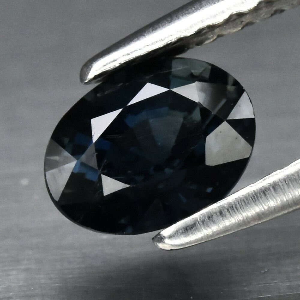 画材 Sapphire Genuine Coarse Natural Blue Sapphire Cerified Oval 5.84mm X 4.64mm UNHEATED