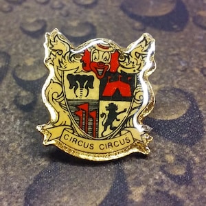 Circus Circus Casino vintage pin badge Clowns Lions Elephants