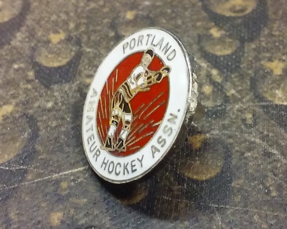PAHA Portland Amateur Hockey Association pin badge - image 1