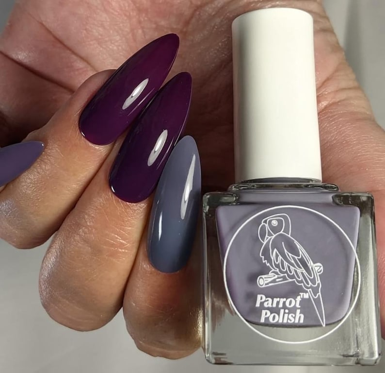 Parrot Polish Geranium Bliss Solar Nail Polish Grey/Purple image 1