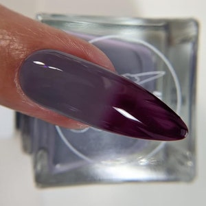 Esmalte de uñas Parrot Polish Geranium Bliss Solar Gris/Púrpura imagen 3