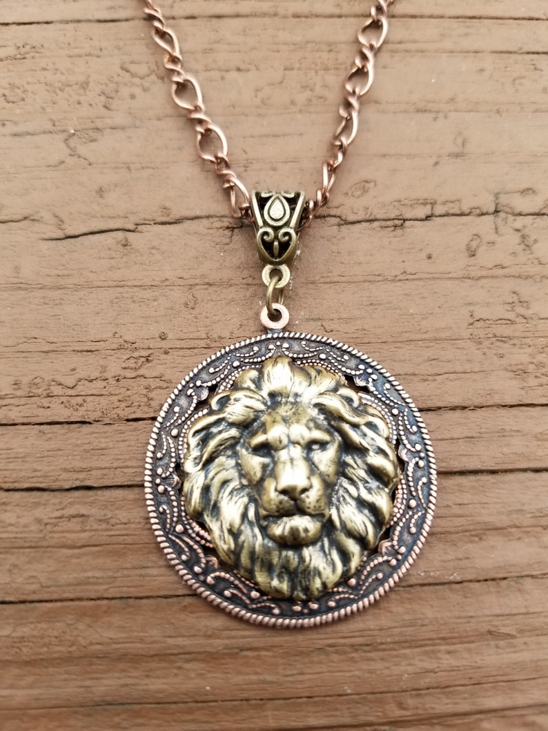 Lion Necklace image 1