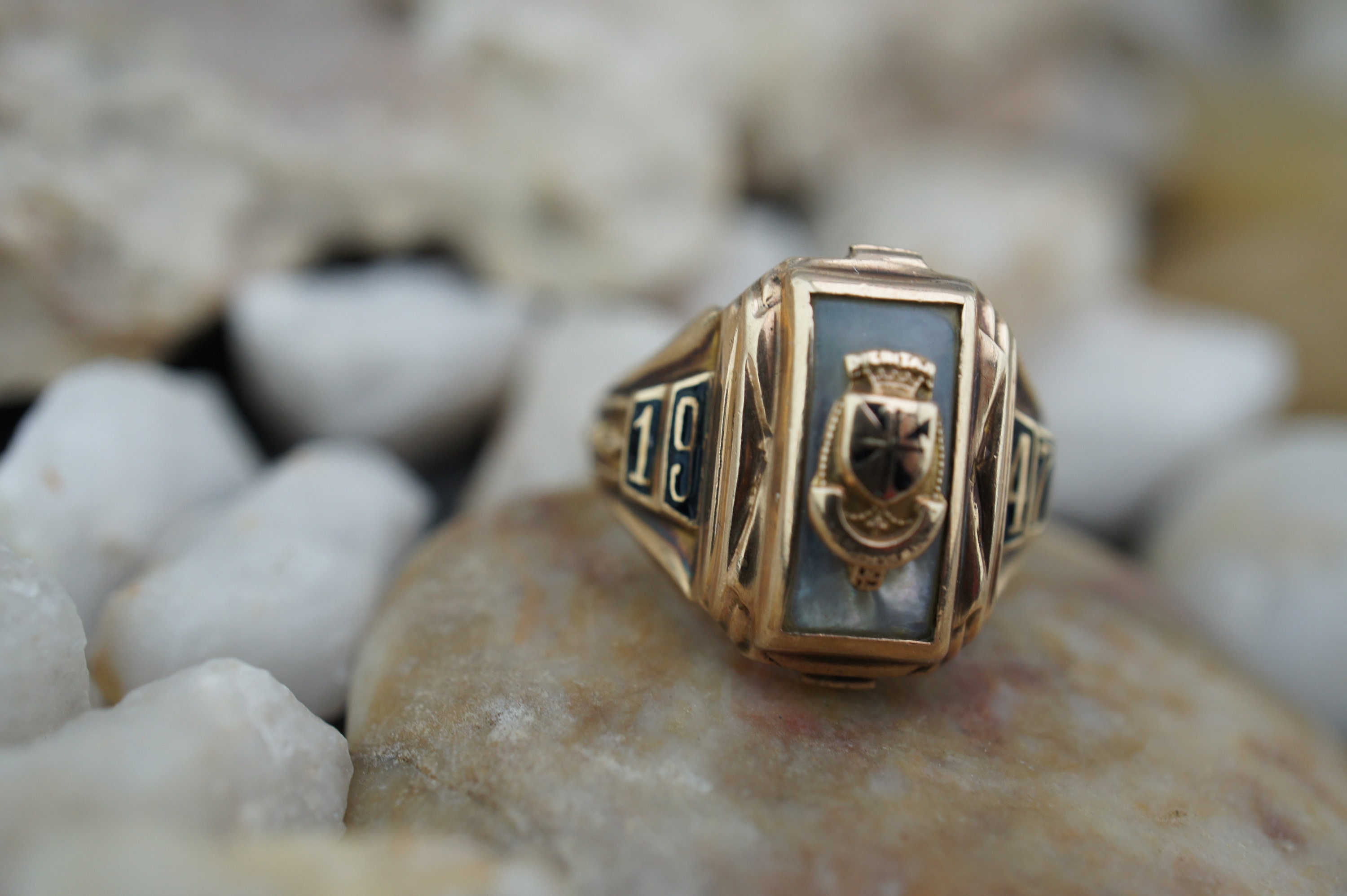 Vintage Original Rose Gold Ring with Cubic Zirconium 585 14K