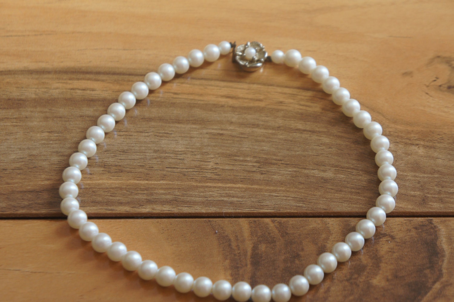 ネックレス・ペンダント White Faux Pearls Necklace Amazon.com: GiftExpress 24 PCS 7mm White Pearl Bead