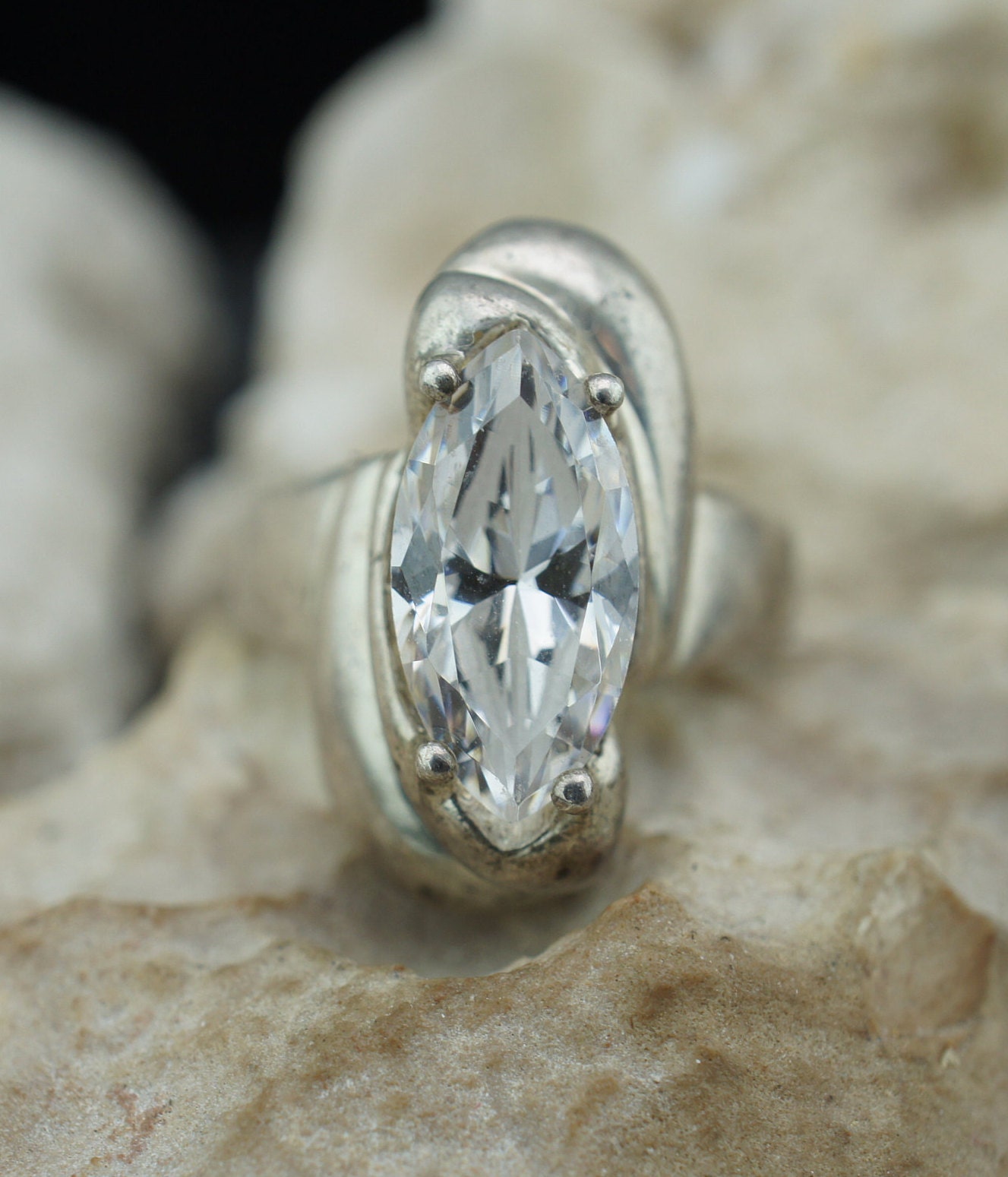 AURORA 925 Silver Six-claw Diamond Shiny Adjustable Ring JZ049